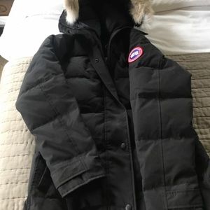 NWT Canada Goose Ladies Shelburne Parka